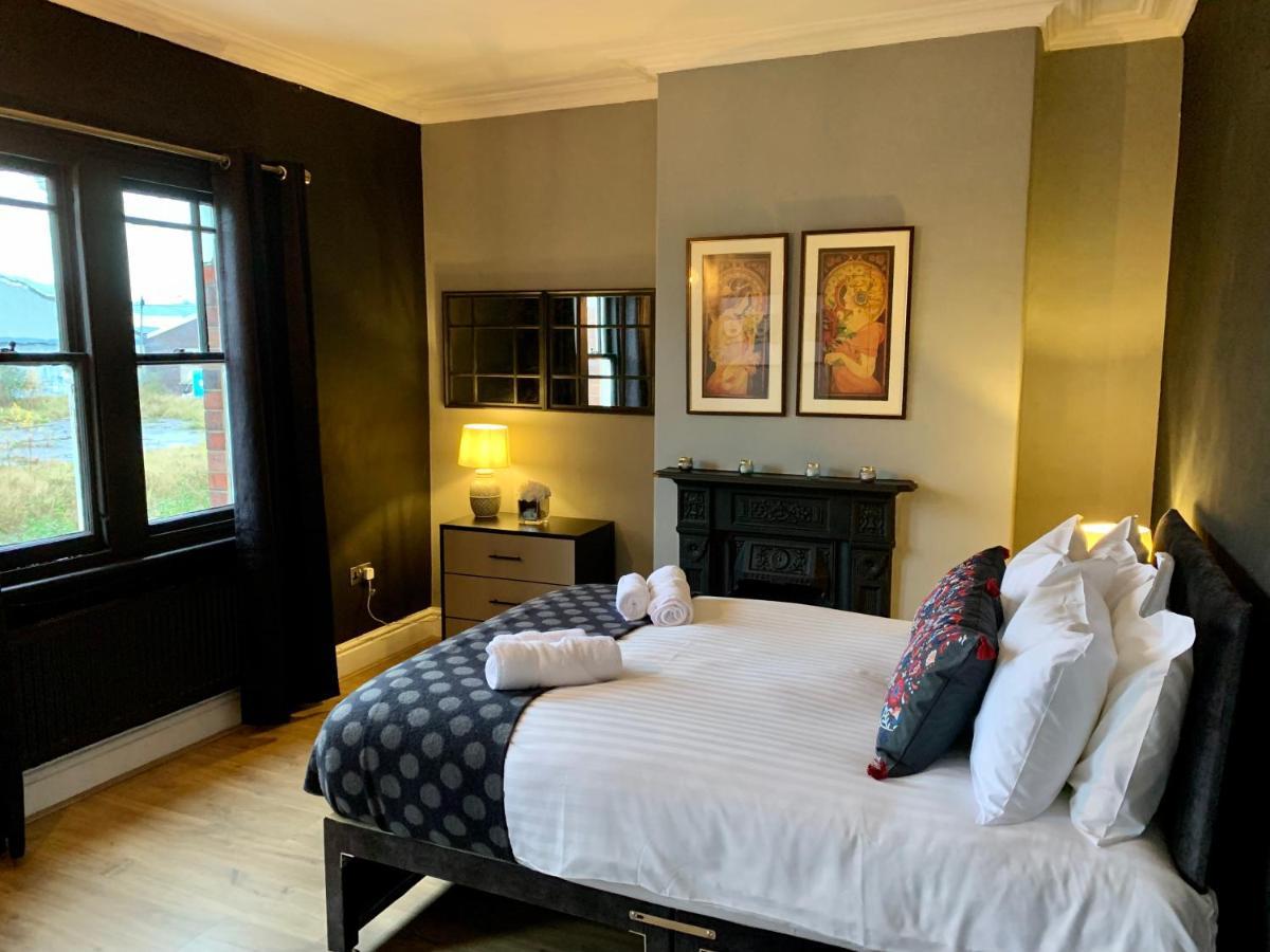 Stamer House By Yourstays, Stylish Quirky House, With 4 Double Bedrooms, Book Now! Stoke-on-Trent Dış mekan fotoğraf