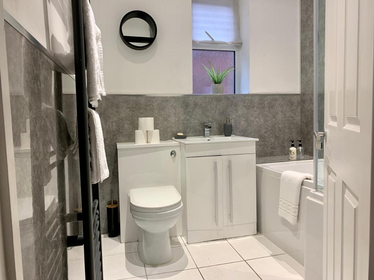 Stamer House By Yourstays, Stylish Quirky House, With 4 Double Bedrooms, Book Now! Stoke-on-Trent Dış mekan fotoğraf